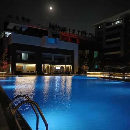 Parkside Boutique 3 Bbr Serviced Apartment - Ocean Blue - Near Airport Kairo Eksteriør billede