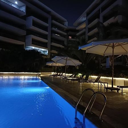 Parkside Boutique 3 Bbr Serviced Apartment - Ocean Blue - Near Airport Kairo Eksteriør billede
